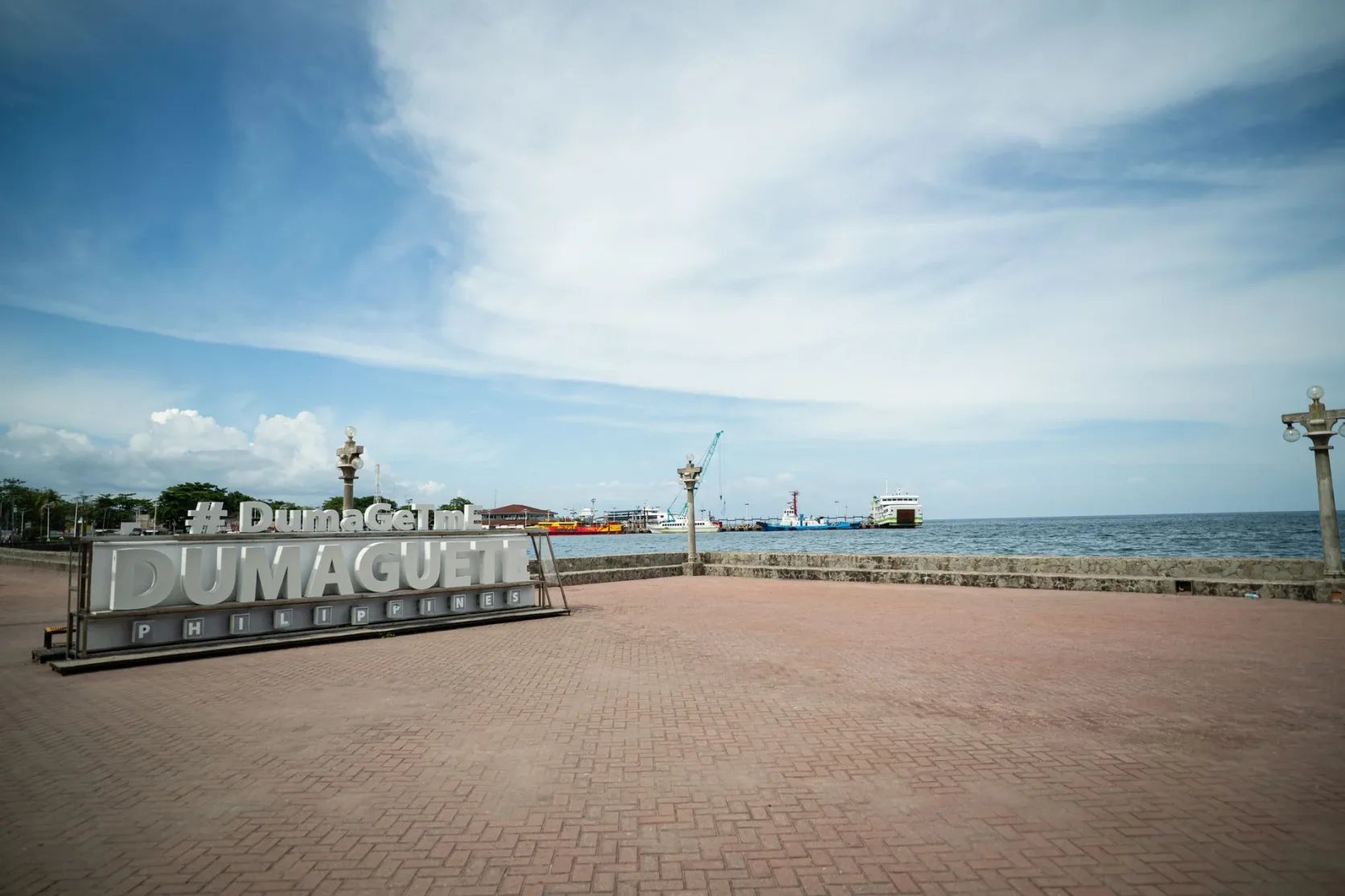 La promenade du port de Dumaguete.